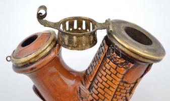 Katonai motívumos tajtékkő pipa fém szerelékekkel, "1809"(?) felirattal, jelzett ("J....