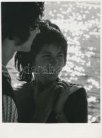 1975 Friedmann Endre: Vízparton, jelzés nélküli, bemutatva a Magyarország ma című fotókiállításon 1975-ben, a Magyar Munkásmozgalmi Múzeumban, 24x18 cm