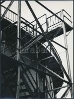 cca 1970 Kalocsai Rudolf: Tartály, feliratozott vintage fotóművészeti alkotás, 24x18 cm