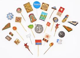 30db vegyes magyar és külföldi szocialista kitűző, jelvény, közte zománcozott is T:vegyes 30pcs of mixed socialist pins and badges, with enamelled pcs C:mixed