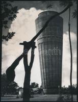 1969 Végh Elek: Jobb vizet, feliratozott vintage fotóművészeti alkotás, 24x18 cm