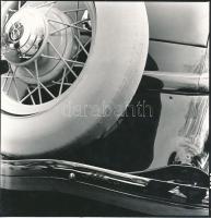 cca 1985 Molnár-Csikós Virág jelzés nélküli vintage fotóművészeti alkotása, 20x20 cm