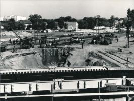 cca 1966 Budapest, Örs vezér téri aluljáró építése, 2 db feliratozott fénykép, 18x24 cm