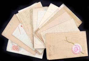 cca 1930-1950 Vegyes papírrégiség tétel, anyakönyvi kivonatok, visszahonosítási okirat, származási t...