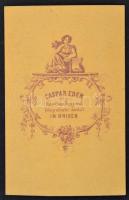 cca 1880-1910 Családi csoportkép, kisméretű fotó Caspar Eder brixeni műterméből, 10,5×6,5 cm /

cc...