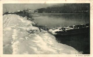 A Drina partján; Érdekes Újság / WWI Hungarian military, river bank (EK)