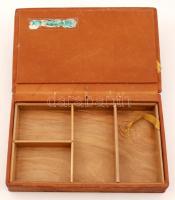 Bőr fedeles kártyadoboz, kopott, 18×28 cm