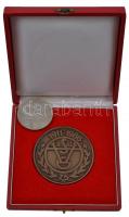 1986. "Vasas SC 1911-1986" Br emlékérem eredeti tokban (70mm) + Csíkszentmihályi Róbert (1...