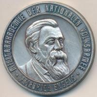 NDK DN "Nemzeti Néphadsereg Katonai Akadémiája - Friedrich Engels" ezüstözött fém emlékérem (50mm) T:2 GDR ND "Militärakademie der Nationalen Volksarmee - Friedrich Engels" silver plated metal medallion (50mm) C:XF