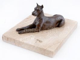 Jelzés nélkül: Cane corso. Bronz, mészkő talapzaton, h:15 cm, m:7,5 cm