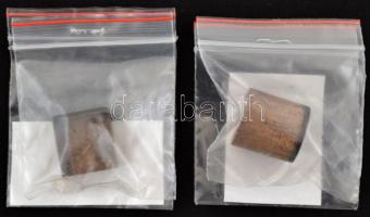 1881 Régi pecsétnyomók: az egyik "Koburg hercezegné orsz. női iparkiállítás" felirattal, fa talapzaton, 2db, cca 2x1cm