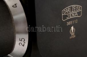 Carl Zeiss 385112 elektromos mikroszkóp, működik, régi aljzattal, a tárgyasztal üveglapja törött, sa...