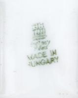 Zsolnay porcelán kulacs, kézzel festett, apró máz hibával, jelzett, dugó nélkül, m:9 cm