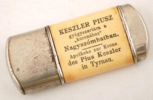cca 1910 Régi fém gyógyszeres doboz, Keszler Piusz gyógyszertára "a koronához", Nagyszombat