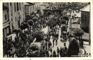 1940 Marosvásárhely, Targu Mures; bevonulás, katonai teherautók / entry of the Hungarian troops, military trucks