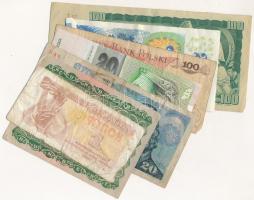 30db-os vegyes külföldi bankjegy tétel, közte Csehszlovákia, Német Birodalom, Románia T:vegyes 30pcs of various banknotes, including Czechoslovakia, German Empire, Romania C:mixed