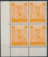 Definitive: King Bhumibol Adulyadej corner block of 4, Forgalmi: Bhumibol Aduljadeh király ívsarki négyestömb