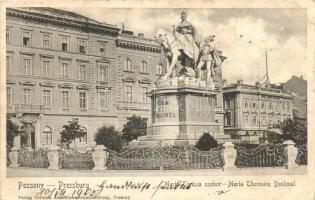 Pozsony, Pressburg, Bratislava; Mária Terézia szobor / statue (ázott / wet damage)