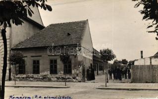 Komárom, Komárno; Római Katolikus elemi iskola, kiadja Novák Béla fényképész / Roman Catholic elementary school, photo (Rb)