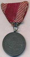 1941. "Délvidéki Emlékérem" cink emlékérem nem eredeti mellszalaggal. Szign.: BERÁN L. T:2...