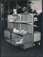 Péceli áruház belsőjének fotója, 5db, 18x24cm