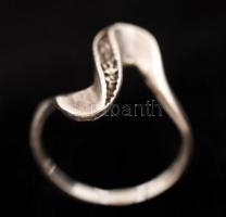 Ezüst gyűrű, Ag., jelzett,  2,4gr., méret: 57 / Silver ring, Ag, marked, 2,4gr size: 57