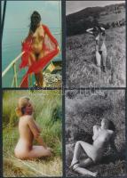 cca 1980 A természetjárók ajándéka, 13 db finoman erotikus fénykép, 13x9 cm /
cca 1980 13 erotic ph...