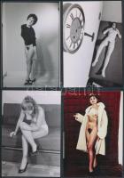 cca 1975 Erotikus fényképek találkája egy tételben, 13 db fénykép, 13x9 cm /
cca 1975 13 erotic pho...