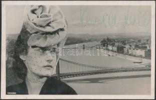 1944 Karády Katalin (1910-1990) színésznő, énekes aláírása egy a művésznőt ábrázoló fotólapon, 9x13cm
