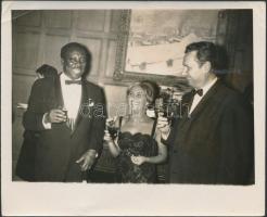 1965 USA a ghánai nagykövet és Fedorenko elvtárs. Pecséttel jelzett fotó 13x10 cm