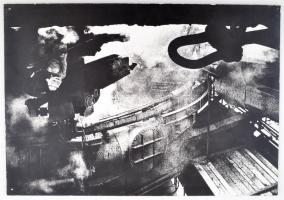 cca 1975 Kurucz János: Kohóban, feliratozott vintage fotóművészeti alkotás, kartonra kasírozva, 27,5x40 cm