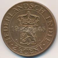 Holland Kelet-India 1945P 2 1/2c T:2 kis ph.
Netherlands East Indies 1945P 2 1/2 Cents C:XF small e...