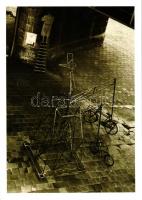 9 db MODERN fekete-fehér városképes képeslap, 'Pilinszky János felvételei', Európai városo...