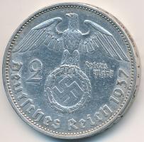Német 3. Birodalom 1937A 2M Ag "Hindenburg" T:2 
German Third Reich 1937A 2 Mark Ag &quot...