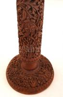 Gazdagon faragott asztali lámpa, működik, burával, m:62 cm