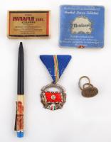 2 db régi dobozka(Mentanol, Panaflu), toll, kitüntetés, pecsét