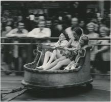 cca 1975 Medgyasszay Béla: Forgás. A hátoldalán pecsét. 14x13 cm.