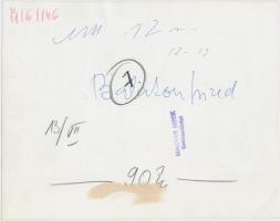 cca 1971 Balatonfüredi életkép. 2 db sajtófotó. A hátoldalon pecséttel, feliratozva. 21x18, illetve ...