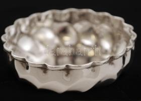 Ezüst hullámos peremű tálka, Ag., 25,7gr., jelzett, d:7cm / Silver Bowl with wavy-edged, Ag, 25,7gr, marked, d: 7cm