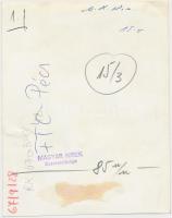 cca 1967 Albert Flórián helyzetbe kerül az FTC - Pécsi Dózsa mérkőzésen. Hátoldalon pecséttel. 16,5x...