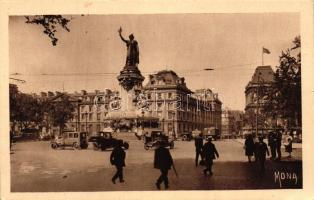 Paris, La Palce de la Republique, The Monument de la République, par Morice / Republic square with the statue of Republic, automobiles (EK)