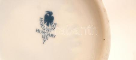 Hollóházi Szász Endre által tervezett porcelán váza, matricás, hibátlan, jelzett, m: 20 cm