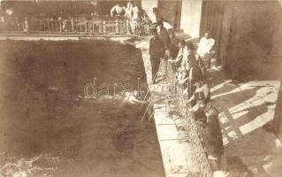 cca. 1910 Magyar honvéd tanmedence, magyar tisztek  / Hungarian military school, swimming pool, photo