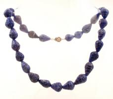 Szodalit nyaklánc ezüst(Ag) kapoccsal, h: 48 cm