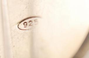 Ametiszttel díszített ezüst(Ag) fülbevaló, jelzett, br: 12,5 g