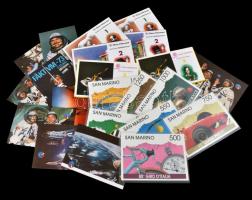 76 db MODERN motívumlap; sakk sorozat tokban, űrhajós, reklám / 76 modern motive cards; chess series...