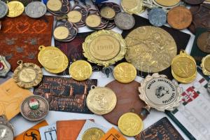 Doboznyi főleg sporttal kapcsolatos emlékérem, díjérem, plakett, néhány mellszalagon, közte sérültek és utánveretek is T:vegyes