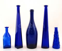 Kék üvegek különféle méretben, hibátlanok, 16cm és 32cm között