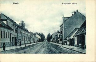 Sziszek, Sisak; Ladjarska ulica / street