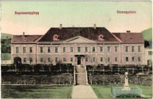 Sepsiszentgyörgy, Sfantu Gheorghe; Vármegyeháza / county hall (lyuk / pinhole)